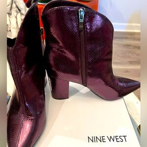 Nine West; dark purple metallic, pointy toe, faux crocodile, stiletto bootie